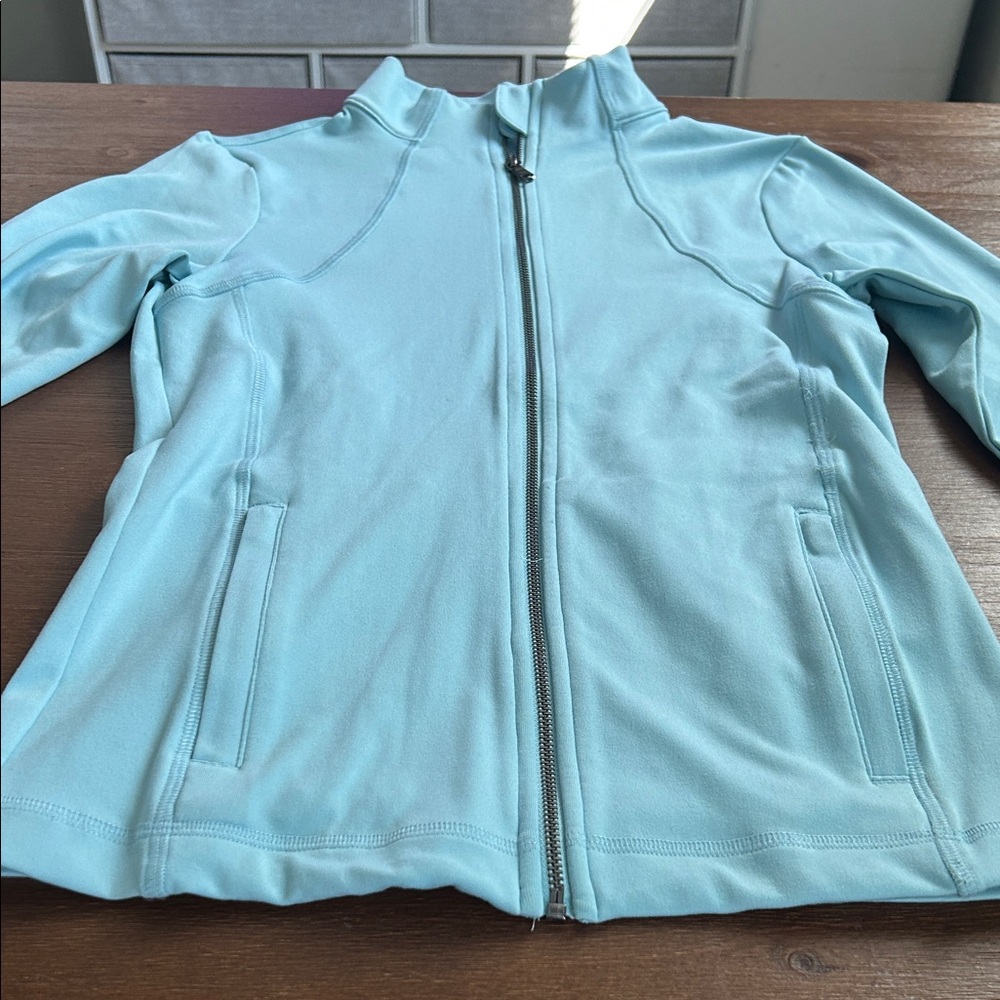 Women's Light Blue Gilly Hicks recharge jacket
